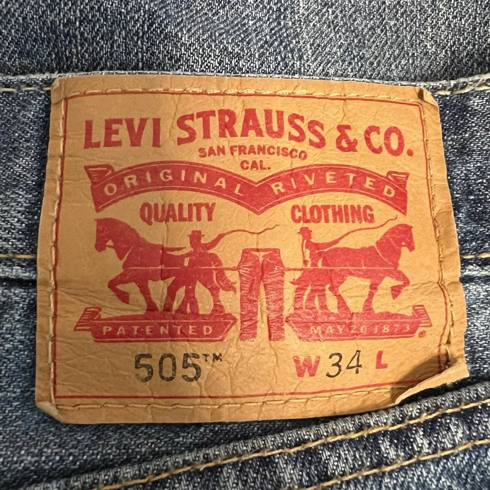 Levi Strauss 505 100% cotton denim‎ 5-pocket 34 medium wash classic Men's Short